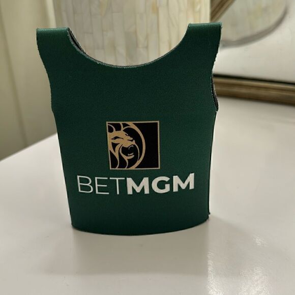 NWT - Jets  Can Cooler Koozie - Picture 2 of 3